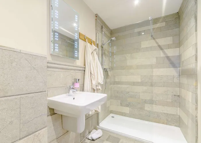 5 Bed In Thirsk Oc-40349 * Carthorpe